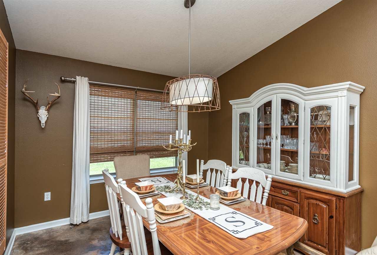 2149 Liberty Loop Road Cantonment, FL 32533 - Photo 2 of 17 Gallery Image 2
