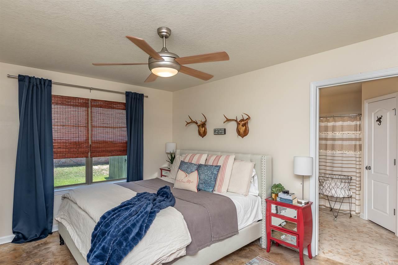 2149 Liberty Loop Road Cantonment, FL 32533 - Photo 10 of 17 Gallery Image 10