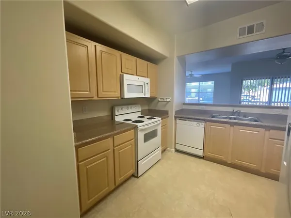 $1,350 | 8000 West Badura Avenue, Unit 1177, Las Vegas, NV 89113