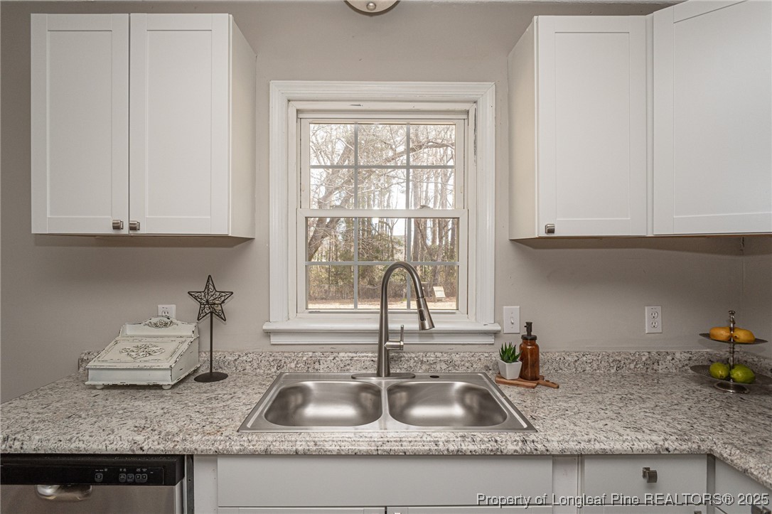 270 Storey Acres Road Spring Lake, NC 28390 - Photo 11 of 40