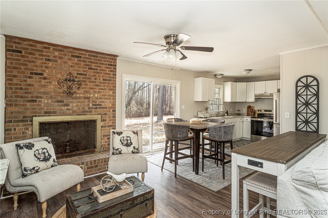 270 Storey Acres Road Spring Lake, NC 28390 - Photo 7 of 40