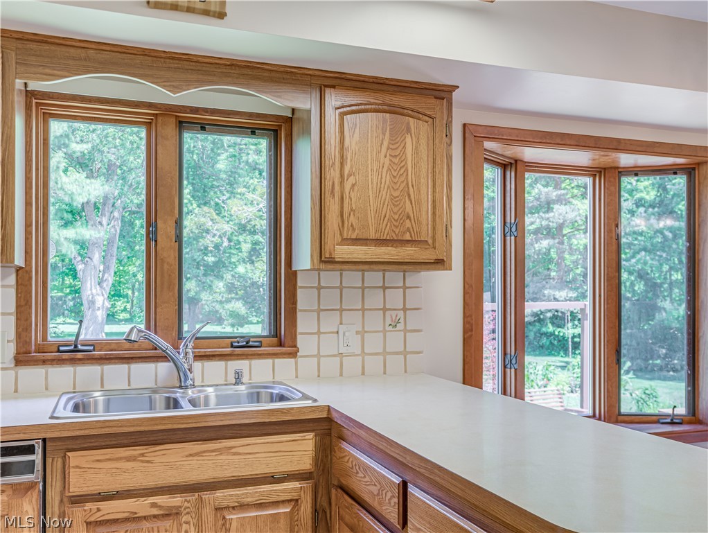 2857 Boston Road Brecksville, OH 44141 - Photo 11 of 31 Kitchen