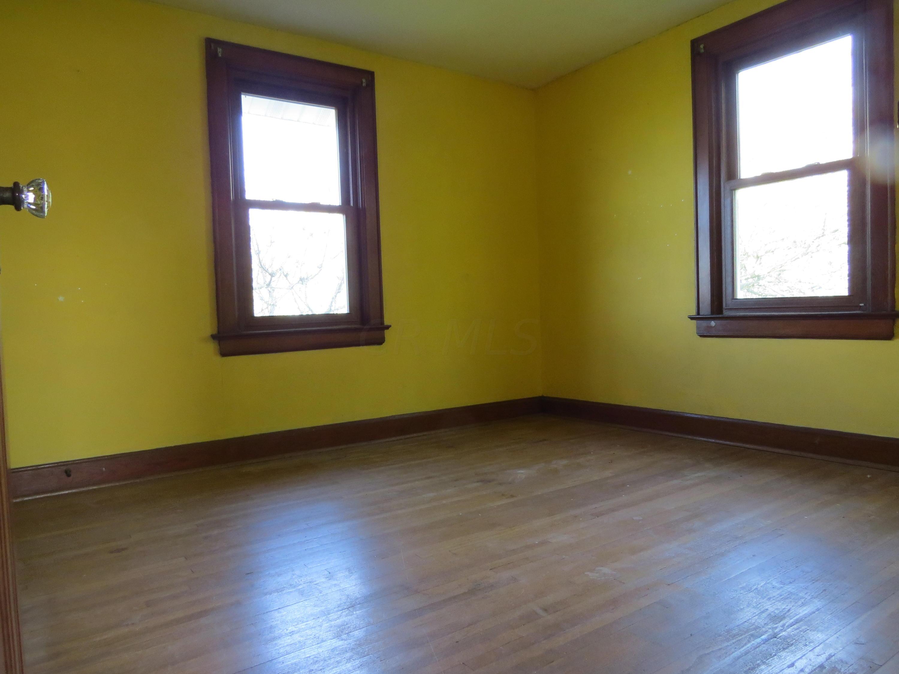 10306 London Road Orient, OH 43146 - Photo 18 of 21 Gallery Image 18