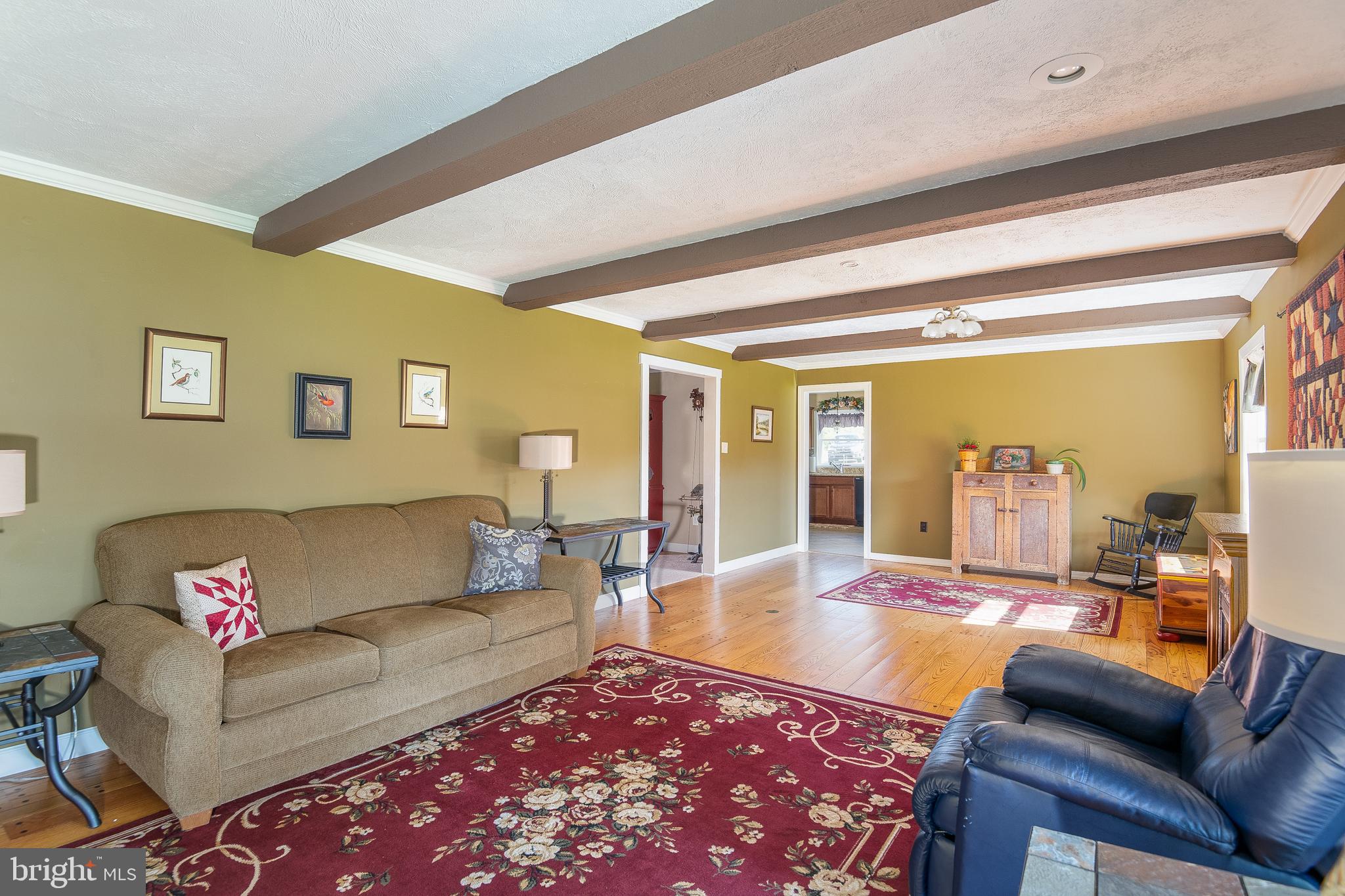 120 Kist Hill Road Kempton, PA 19529 - Photo 13 of 73 Living Room