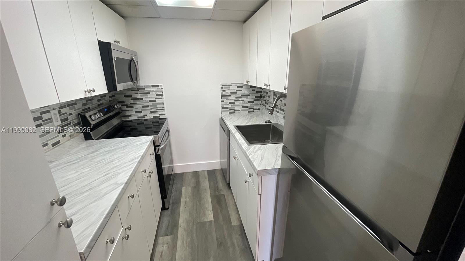 10801 Southwest 109th Court, Unit D108 Miami, FL 33176 - Photo 5 of 18