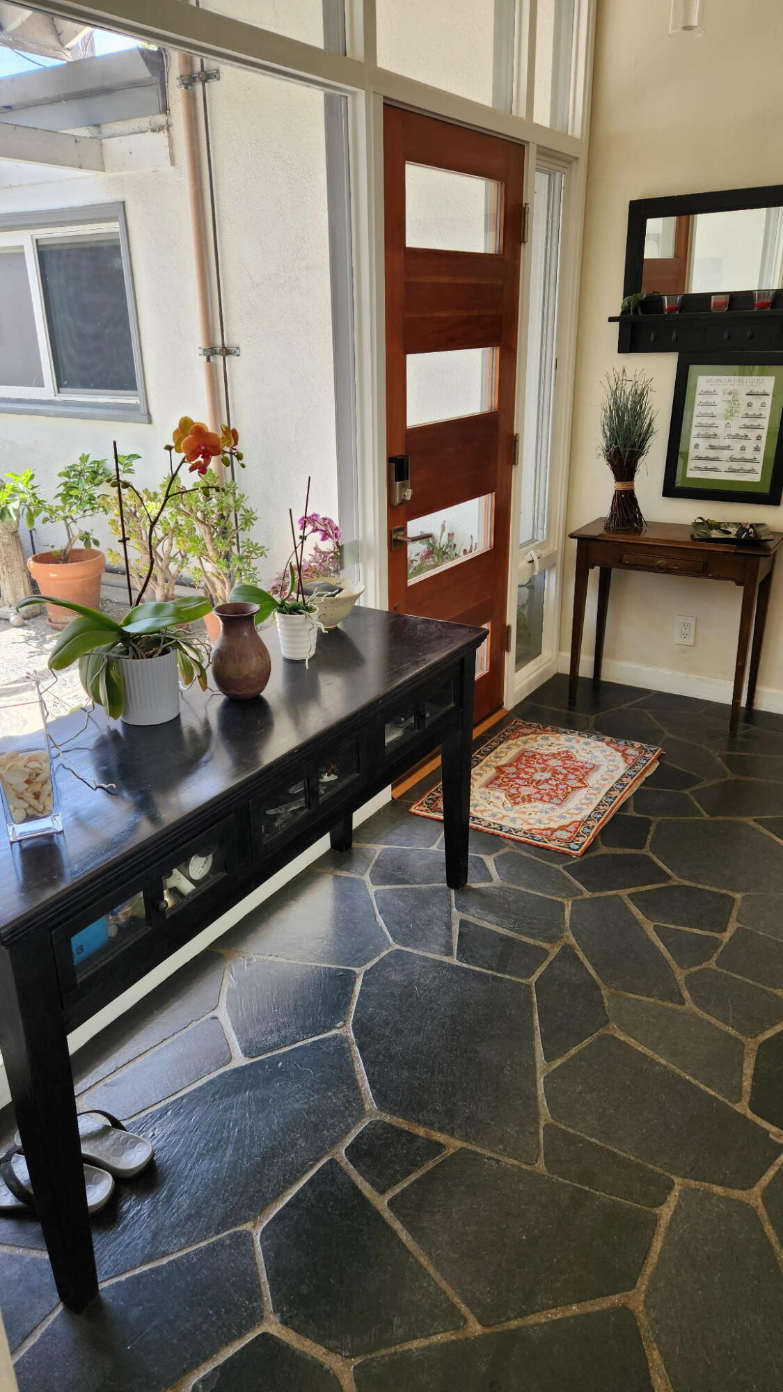 345 North Ontare Road Santa Barbara, CA 93105 - Photo 3 of 14 a room with musical instruments