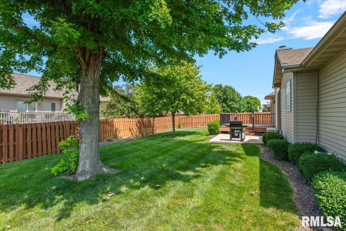 2725 Wordsworth Drive Springfield, IL 62711 - Photo 46 of 57 Gallery Image 46