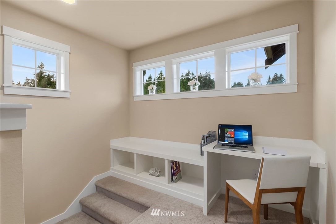 3518 232nd Street Southeast Bothell, WA 98021 - Photo 12 of 25
