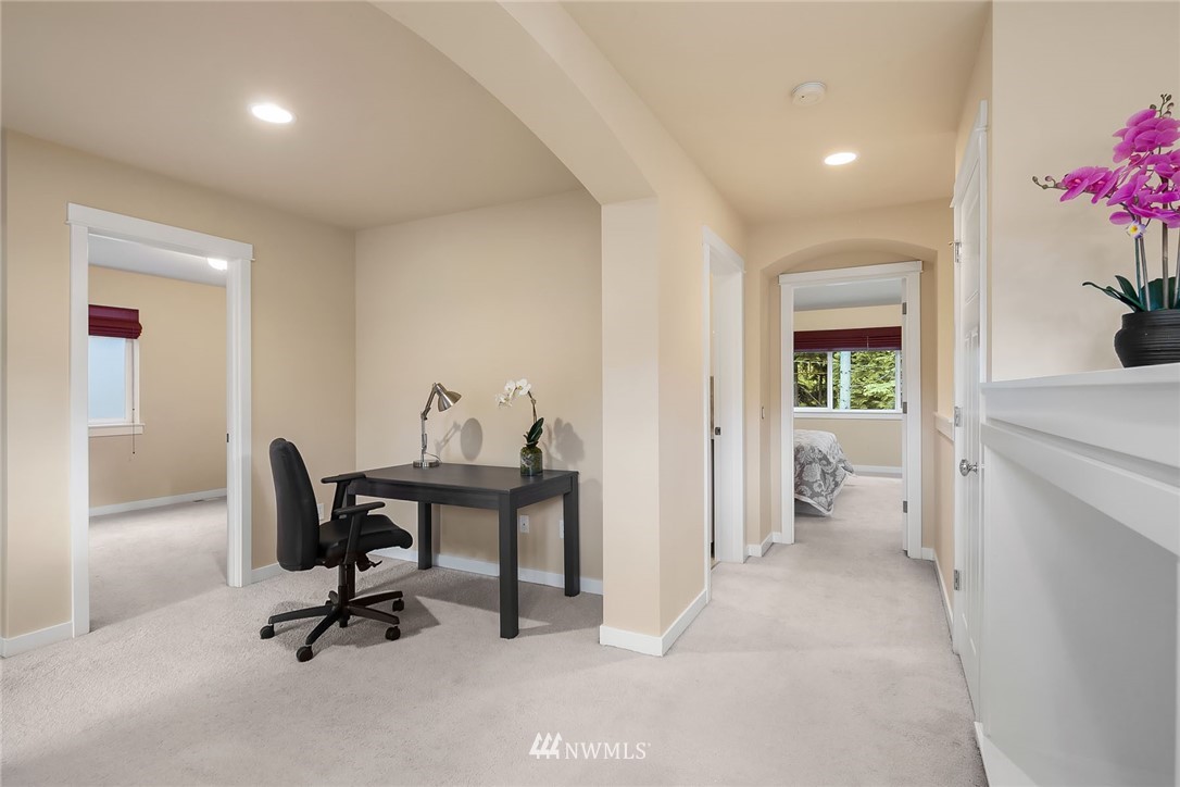 3518 232nd Street Southeast Bothell, WA 98021 - Photo 13 of 25