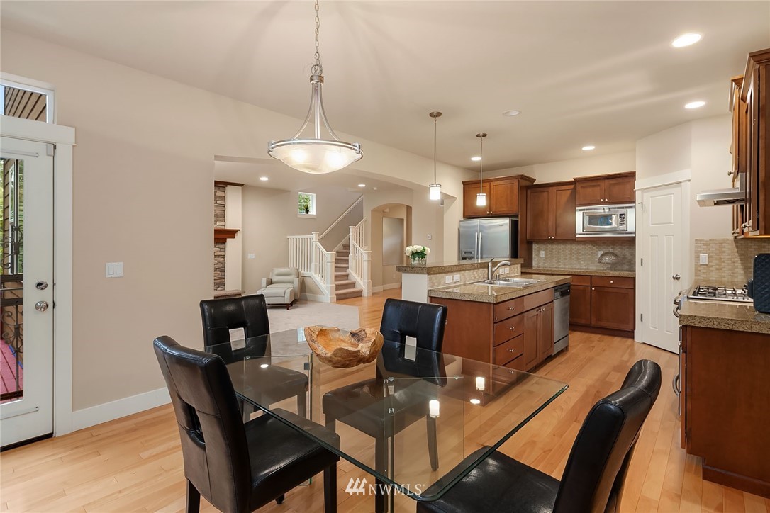 3518 232nd Street Southeast Bothell, WA 98021 - Photo 10 of 25