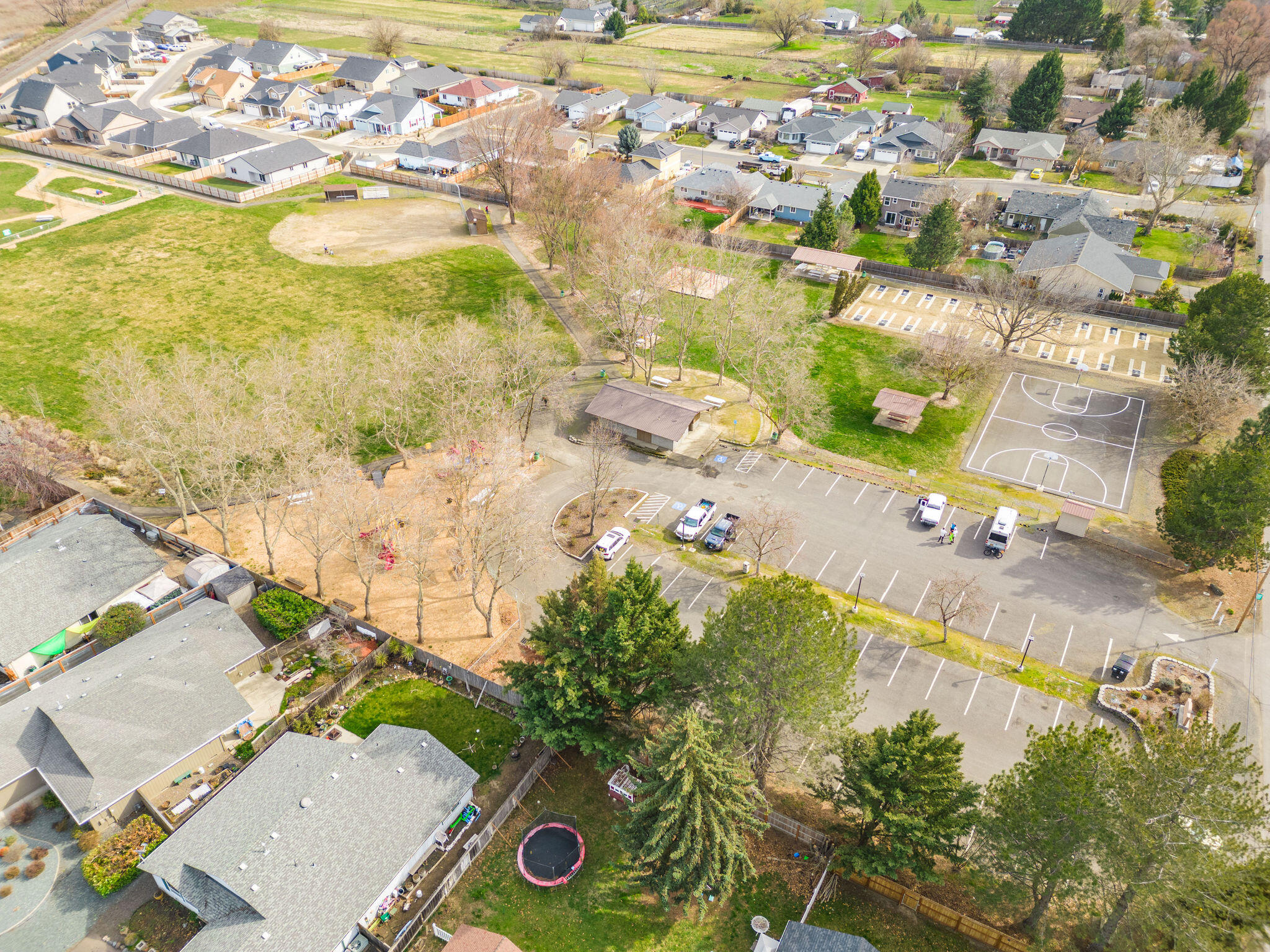 252 Jared Court Phoenix, OR 97535 - Photo 50 of 60 HD-56