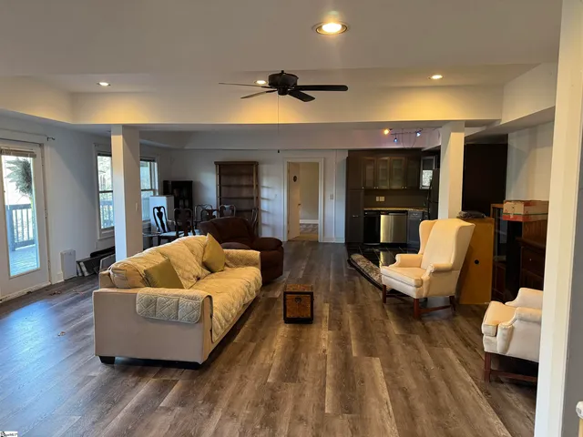 $749,900 | 3 Rustic Court, Landrum, SC 29356