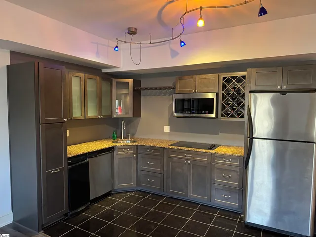 $749,900 | 3 Rustic Court, Landrum, SC 29356