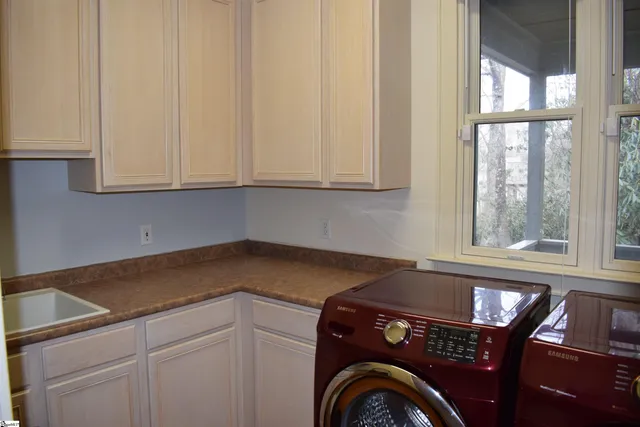 $725,000 | 3 Rustic Court, Landrum, SC 29356