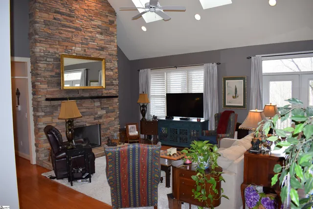 $725,000 | 3 Rustic Court, Landrum, SC 29356