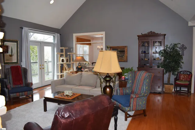 $725,000 | 3 Rustic Court, Landrum, SC 29356