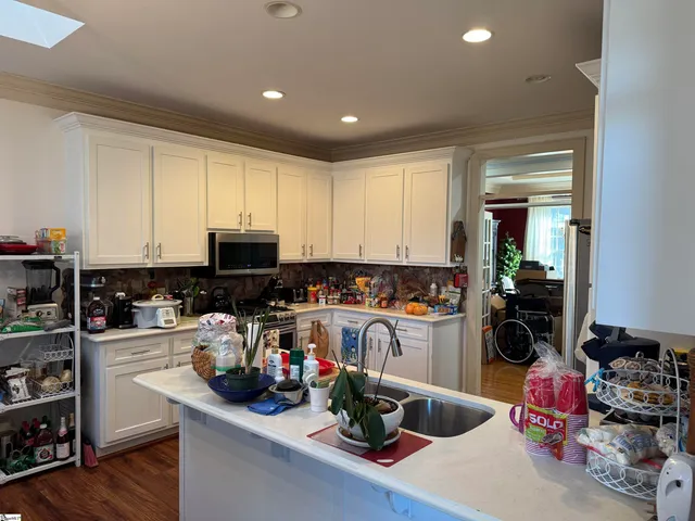 $749,900 | 3 Rustic Court, Landrum, SC 29356