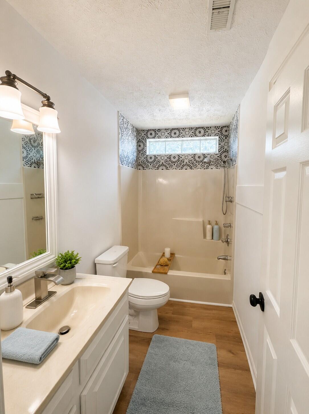 9668 Middleton Court Murrells Inlet, SC 29576 - Photo 15 of 24 Bathroom