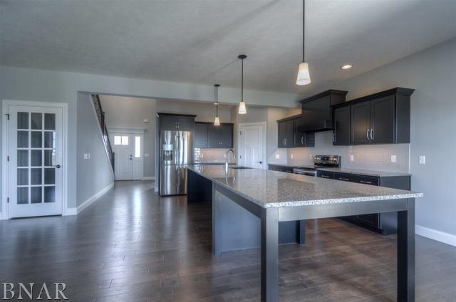 2160 Granby Lane Normal, IL 61761 - Photo 7 of 28