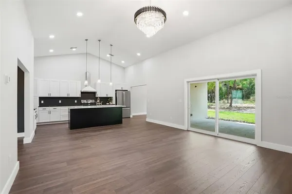 $669,900 | 34121 August Avenue, Webster, FL 33597