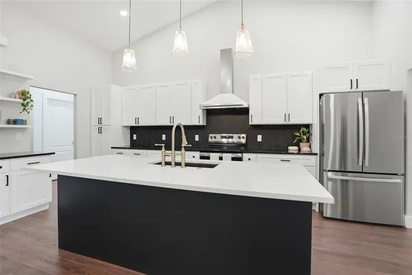 $669,900 | 34121 August Avenue, Webster, FL 33597