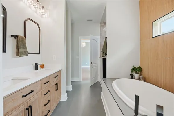 $669,900 | 34121 August Avenue, Webster, FL 33597