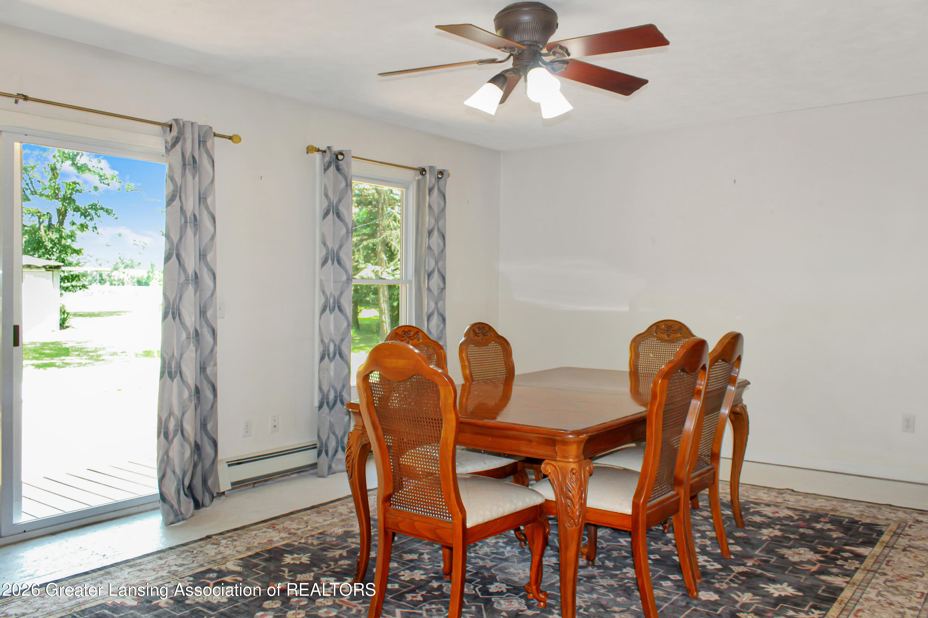 7702 Woodbury Road Laingsburg, MI 48848 - Photo 18 of 37 Dining Room