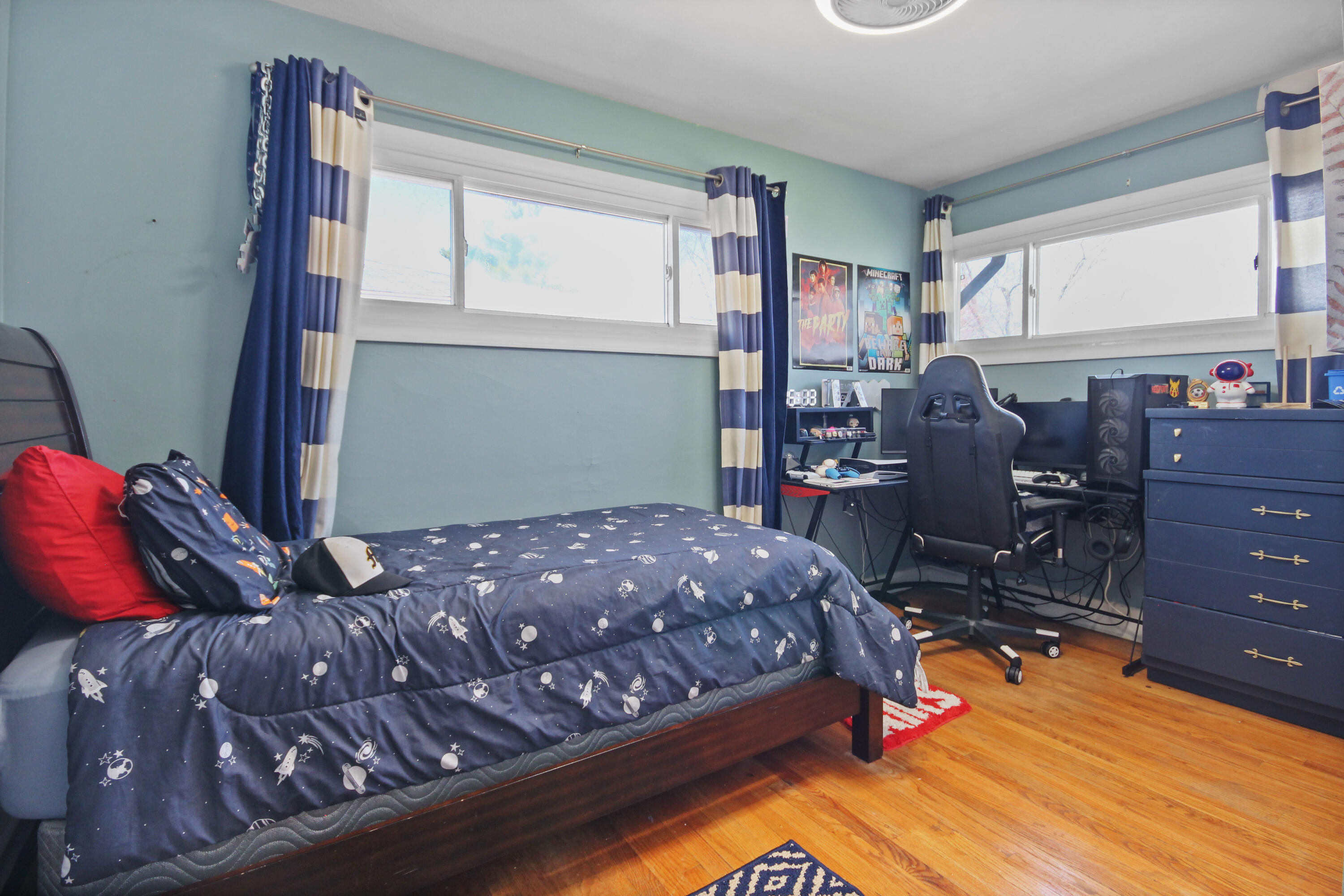 8213 Kooy Drive Munster, IN 46321 - Photo 12 of 23 3000x2000