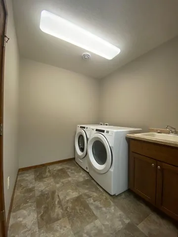 $349,900 | 1316 Shady Lane, Princeton, MN 55371