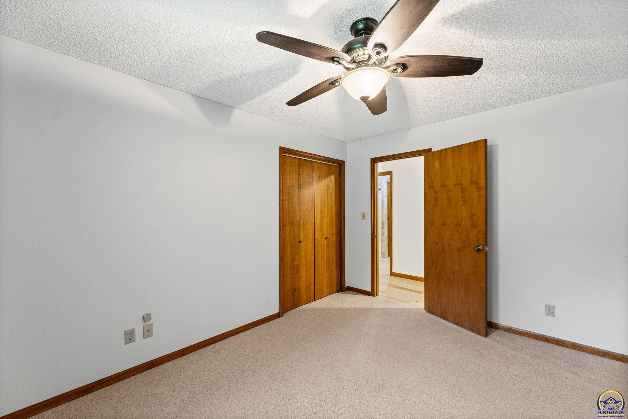 3840 Northeast Kimbal Road Topeka, KS 66617 - Photo 27 of 48 Gallery Image 27