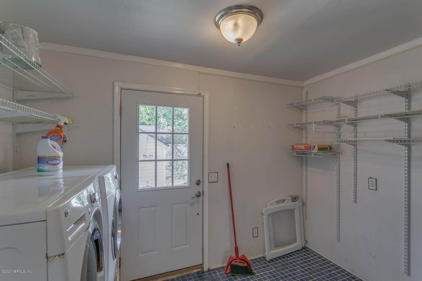 1035 South Shores Road Jacksonville, FL 32207 - Photo 9 of 23 08_IMG_0157_mls