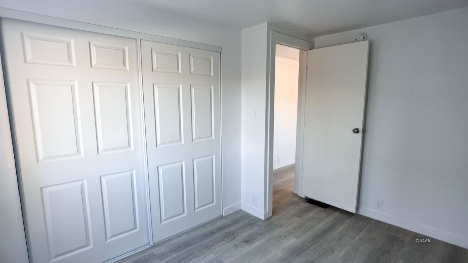 912 Spring Valley Parkway Spring Creek, NV 89815 - Photo 9 of 20 Gallery Image 9