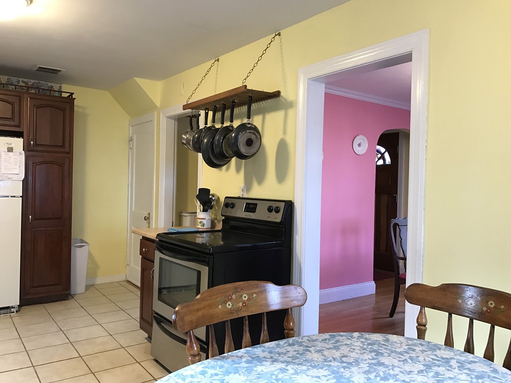 23 Dellwood Road Worcester, MA 01602 - Photo 9 of 25 Gallery Image 9