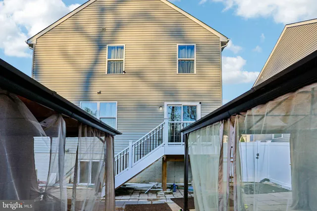 $585,000 | 211 Green Ridge Lane, Glen Burnie, MD 21060