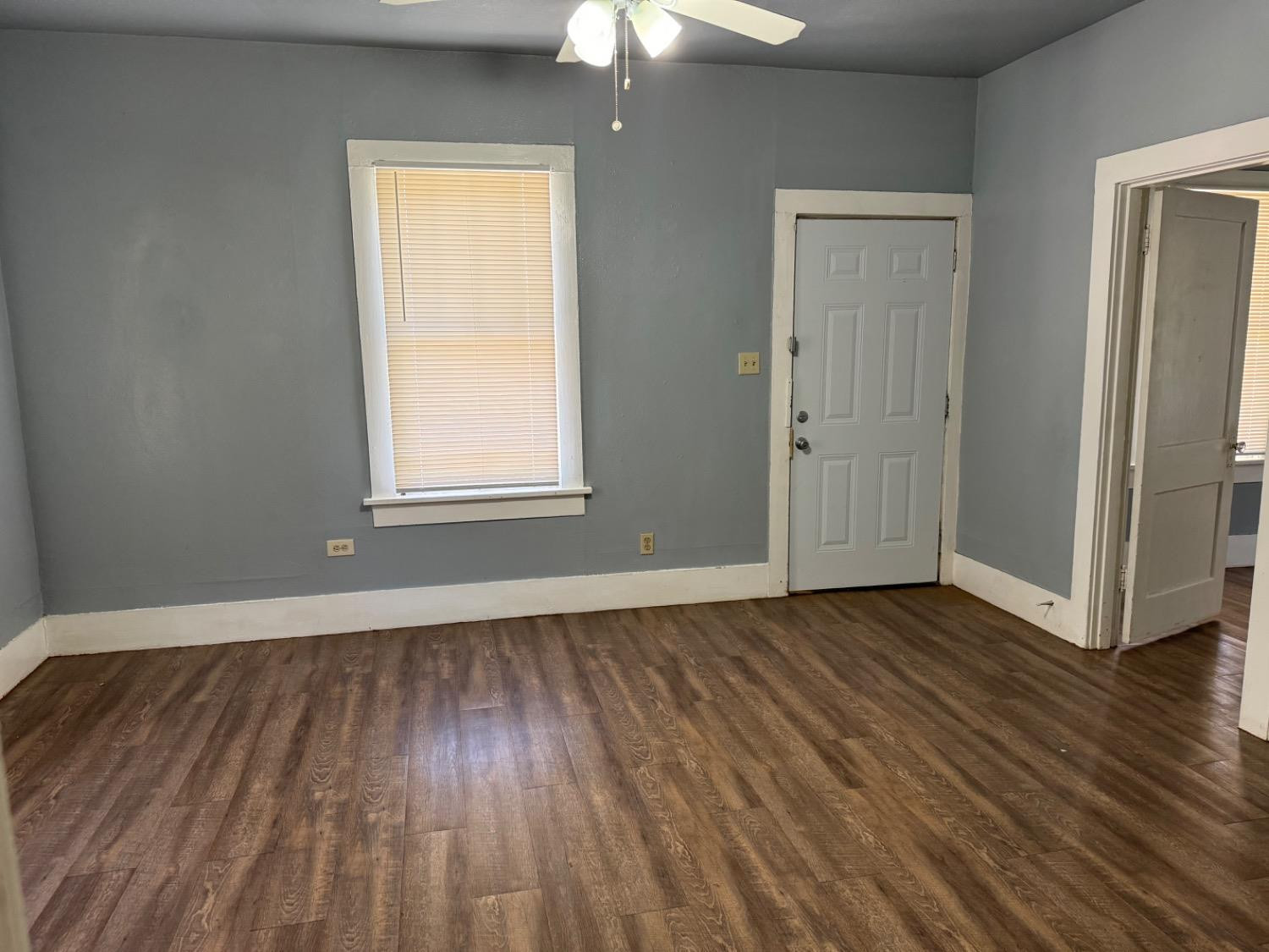 2319 15th Street Lubbock, TX 79401 - Photo 3 of 7 Photo 3