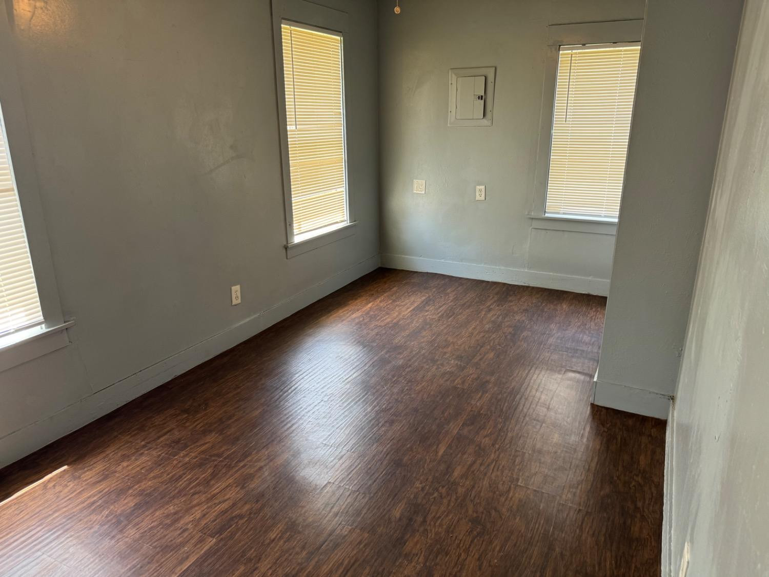 2319 15th Street Lubbock, TX 79401 - Photo 5 of 7 Photo 5