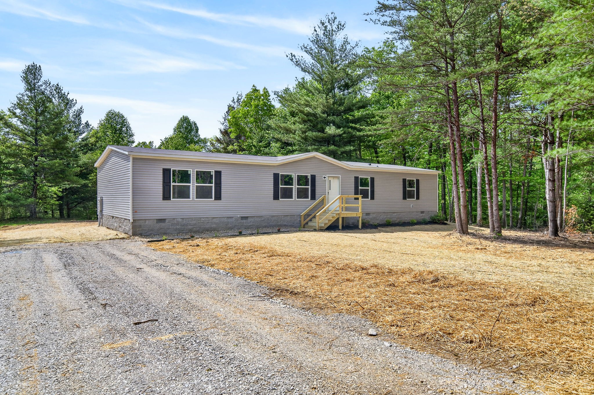 81 Ault Road Sparta, TN 38583 - Photo 1 of 22