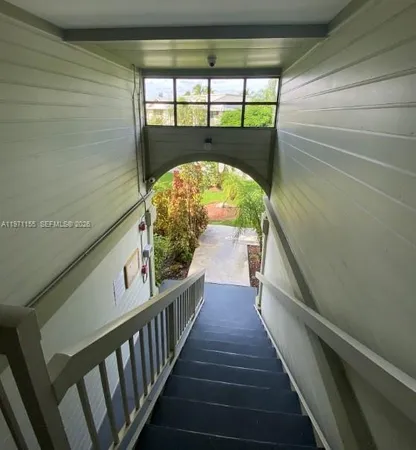 $2,150 | 811 Northeast 199th Street, Unit 20233, Miami, FL 33179