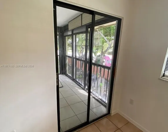 $2,150 | 811 Northeast 199th Street, Unit 20233, Miami, FL 33179