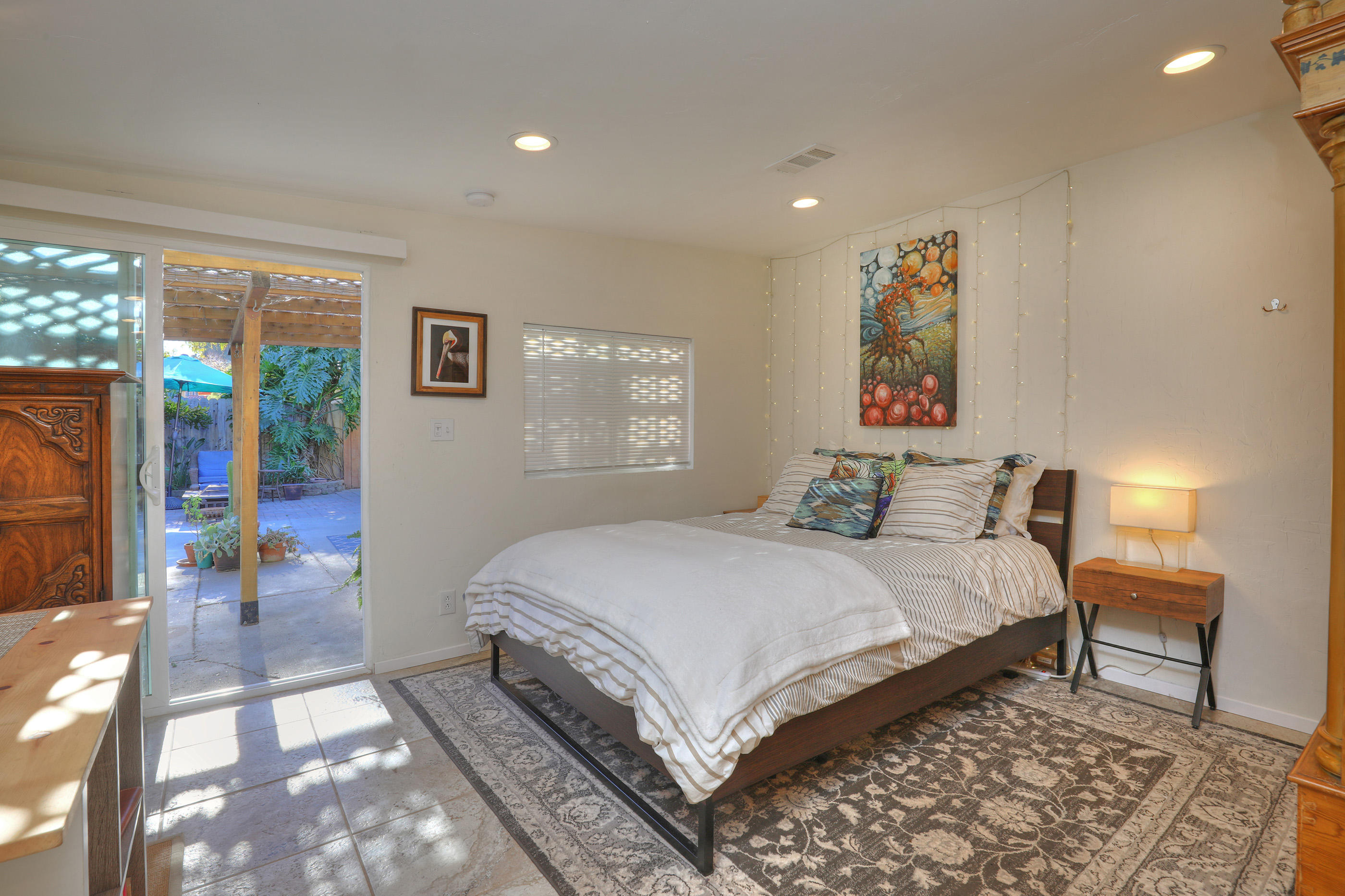 670 Ripley Street Santa Barbara, CA 93111 - Photo 20 of 23 17