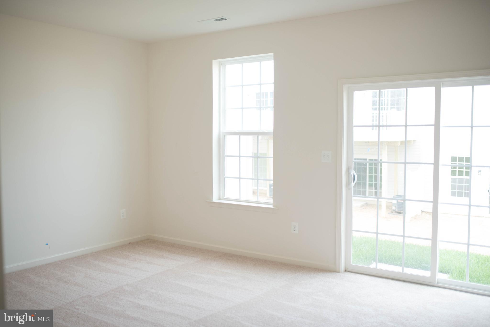 919 Morgan Run Road Baltimore, MD 21220 - Photo 2 of 16