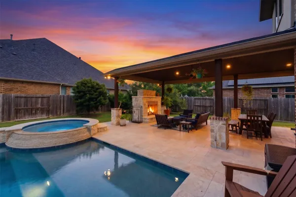 $885,000 | 27705 South Slate Hills Lane, Spring, TX 77386