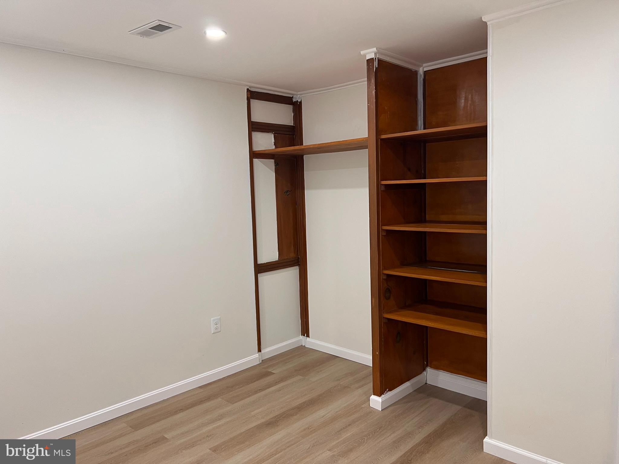 1325 Fuselage Avenue Baltimore, MD 21220 - Photo 7 of 16