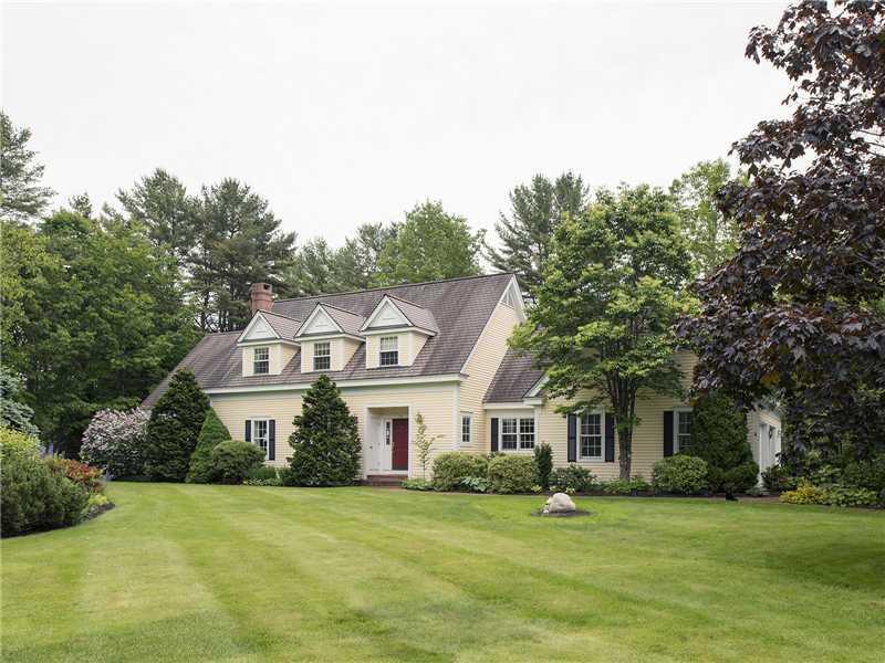 175 Royall Point Road Yarmouth, ME 04096 - Photo 1 of 23 Exterior Front.