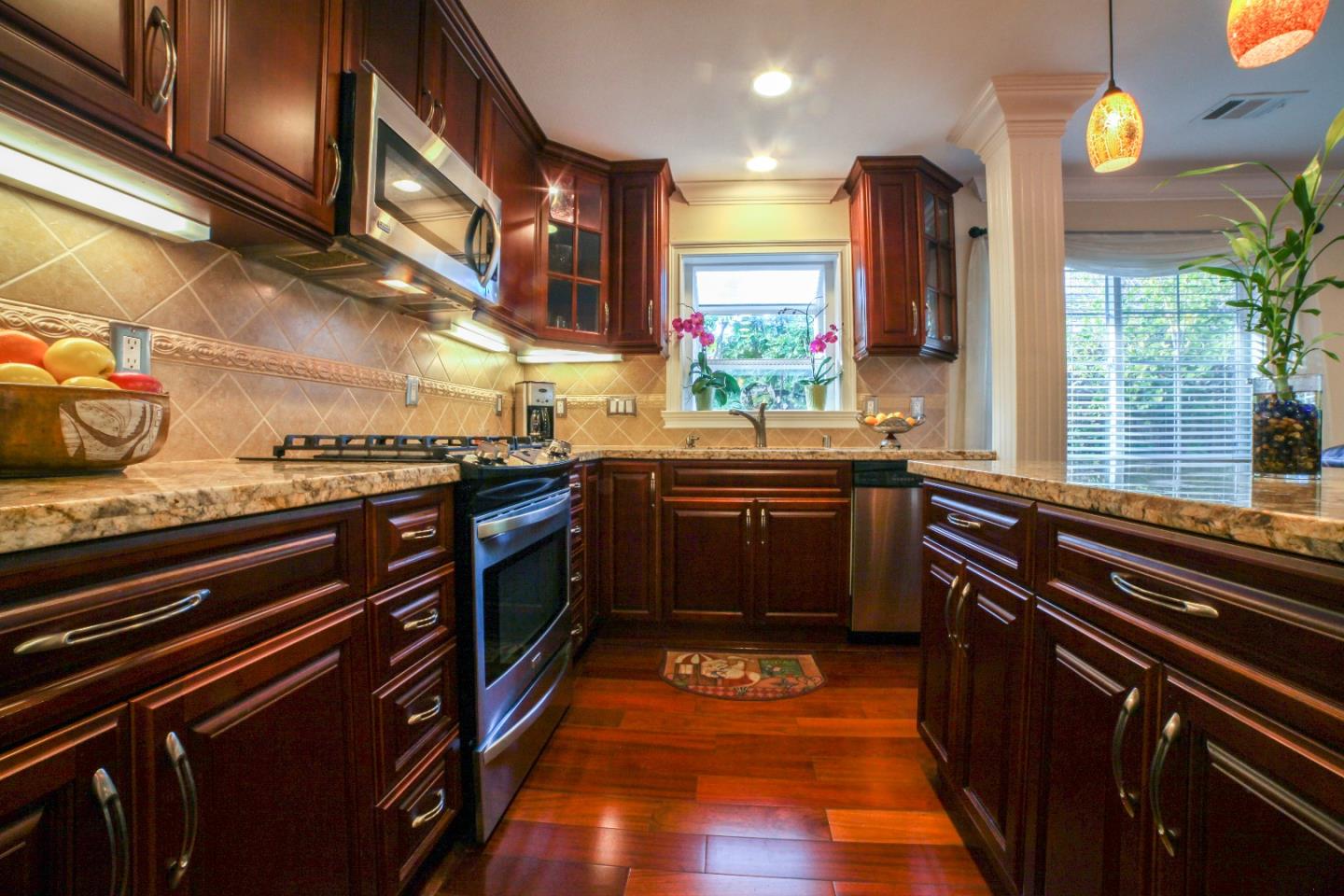 1151 Bennington Drive Sunnyvale, CA 94087 - Photo 10 of 29