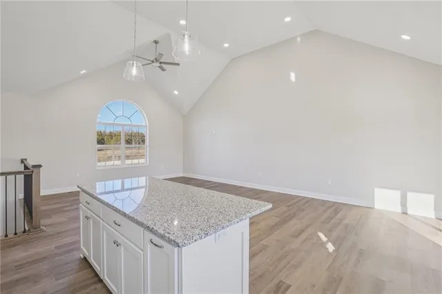 $385,000 | 323 Northeast 51st Road, Warrensburg, MO 64093