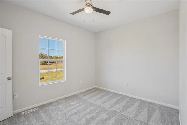 $385,000 | 323 Northeast 51st Road, Warrensburg, MO 64093