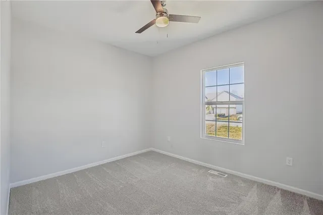 $385,000 | 323 Northeast 51st Road, Warrensburg, MO 64093