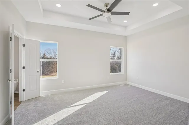 $385,000 | 323 Northeast 51st Road, Warrensburg, MO 64093