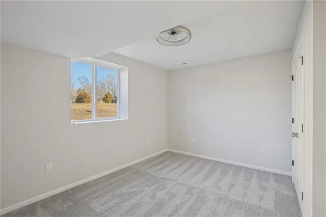 $385,000 | 323 Northeast 51st Road, Warrensburg, MO 64093